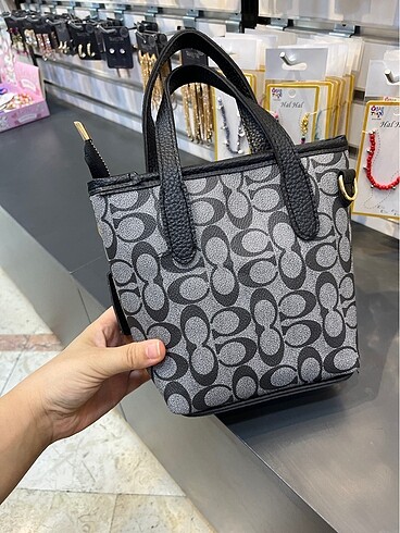 Zara Çanta