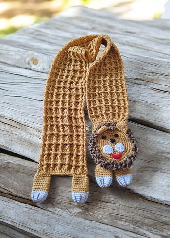 Aslan Figürlü El Örgüsü Çocuk Atkısı - Görsel 5