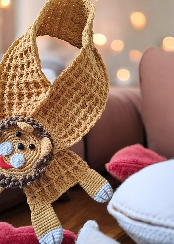 Aslan Figürlü El Örgüsü Çocuk Atkısı - Görsel 2