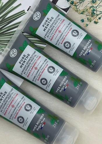 Yves Rocher siyah kömür maskesi