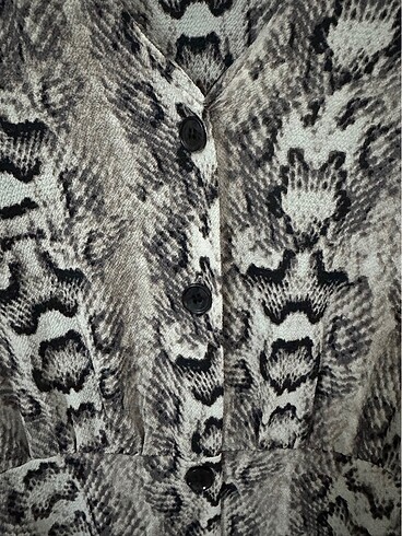 s Beden Leopar desenli elbise