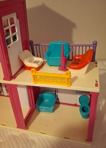 BARBİE EVİ - Görsel 3