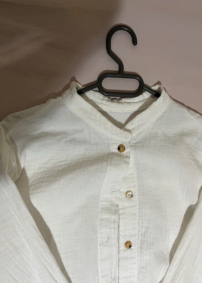 Beyaz gömlek - Görsel 3