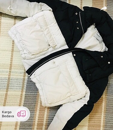 MONT PULL BEAR MARKA