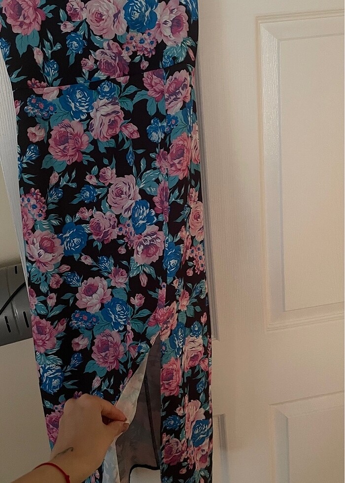 Çiçekli elbise - Görsel 2