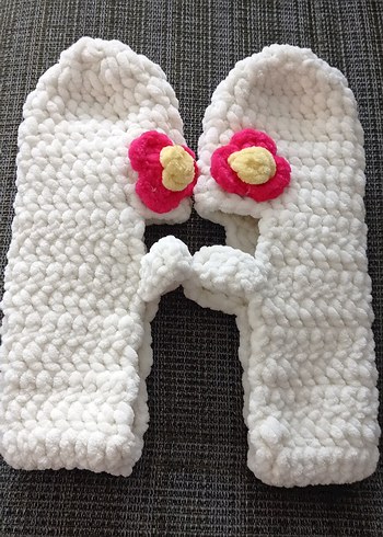 Renkli Çiçek Detaylı Beyaz Patik - Görsel 2