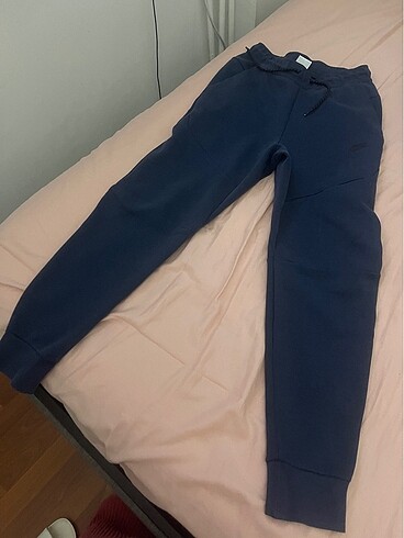 s Beden Nike tech lacivert eşofman altı xs beden