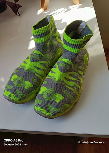 Desenli Spor Ayakkabı - Görsel 2