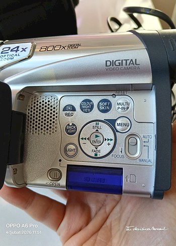 Panasonic NV-GS15 Gri Dijital Video Kamera - Görsel 2