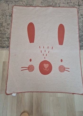 Kırmızı Baskılı Çocuk Battaniyesi - Görsel 3