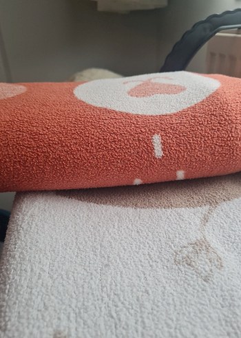 Kırmızı Baskılı Çocuk Battaniyesi - Görsel 5