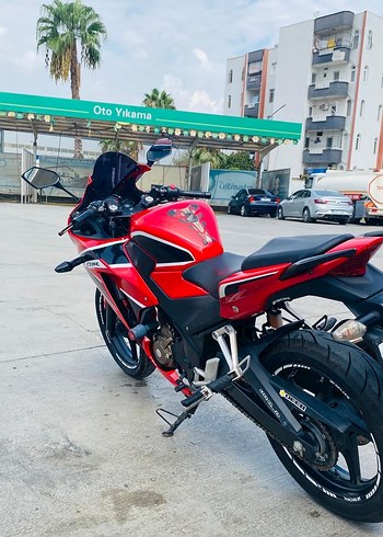 Honda Cbr 250 R Motorsiklet - Görsel 2