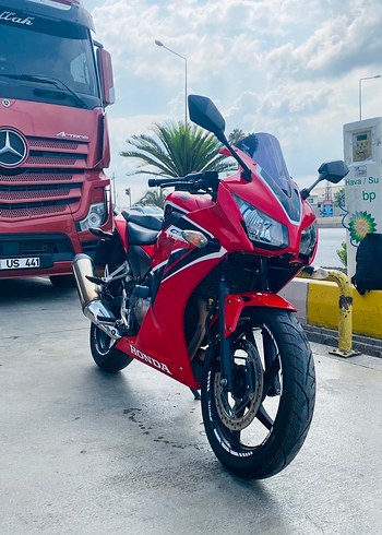 Honda Cbr 250 R Motorsiklet - Görsel 5