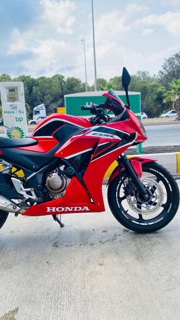 Honda Cbr 250 R Motorsiklet - Görsel 4