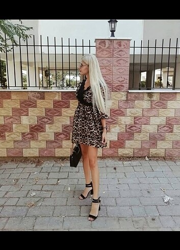 Leopar şifon kısa elbise