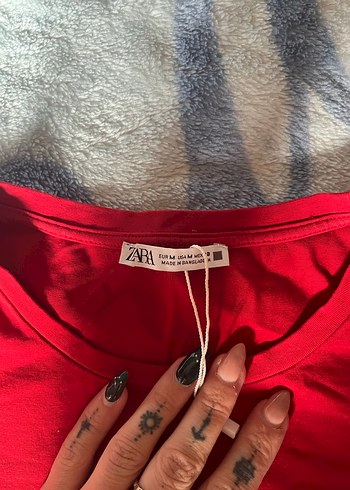 Kırmızı zara tshirt - Görsel 2