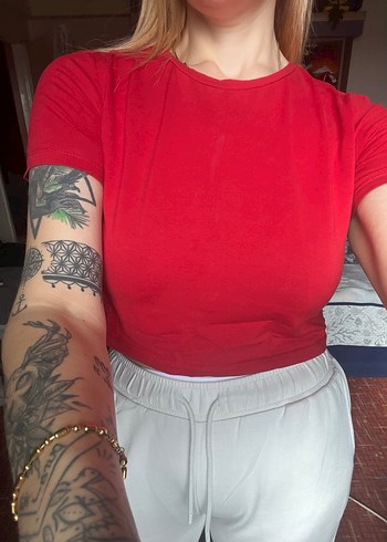 Kırmızı zara tshirt - Görsel 4