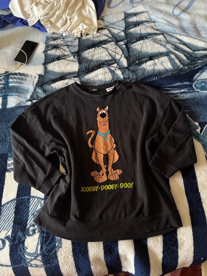 Scooby Doo Baskılı Siyah Oversize Sweatshirt - Görsel 3