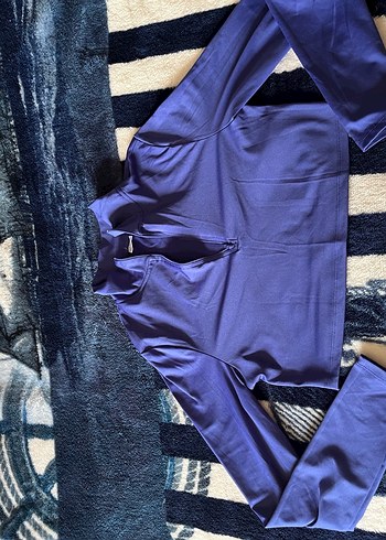 Mavi Uzun Kollu Crop Top - Görsel 3