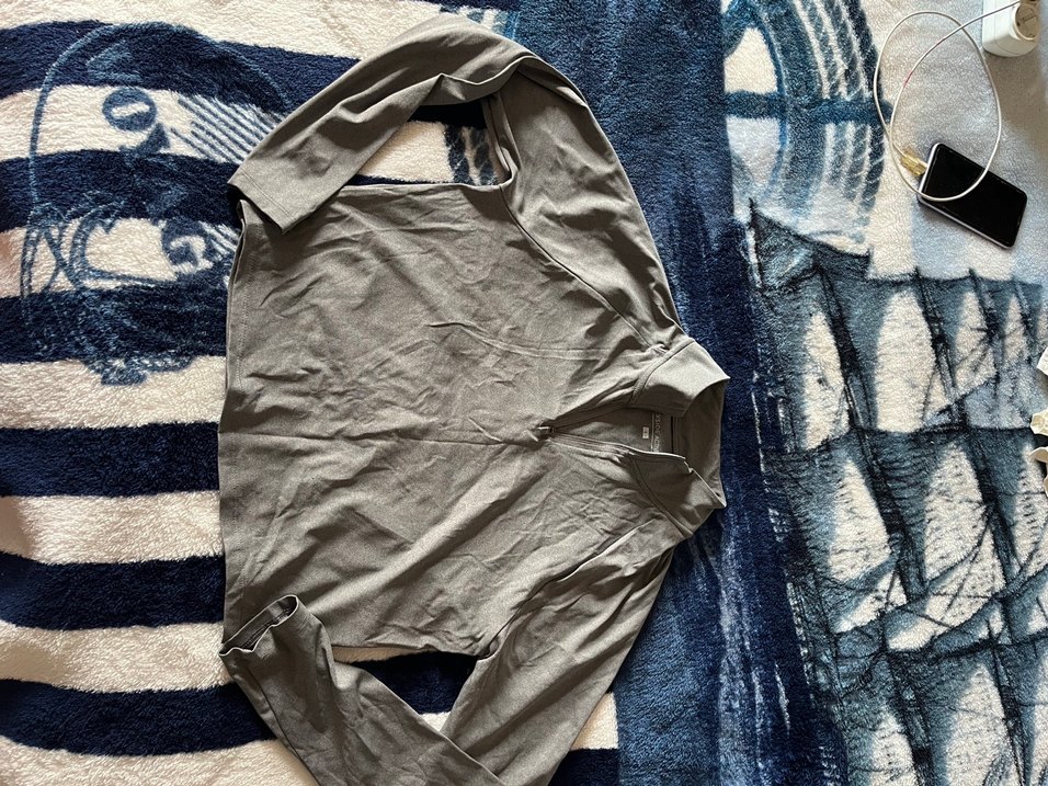 Gri Yüksek Yakalı Kadın Sweatshirt - Görsel 3