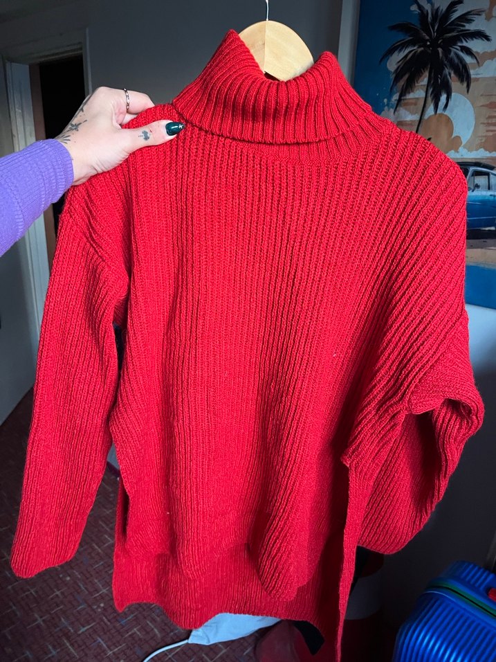 Kırmızı Yüksek Yakalı Örgü Kadın Kazak - Görsel 4