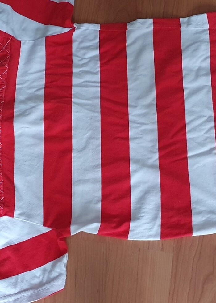 Lc Waikiki 9-10 erkek çocuk polo yaka tişörr - Görsel 2