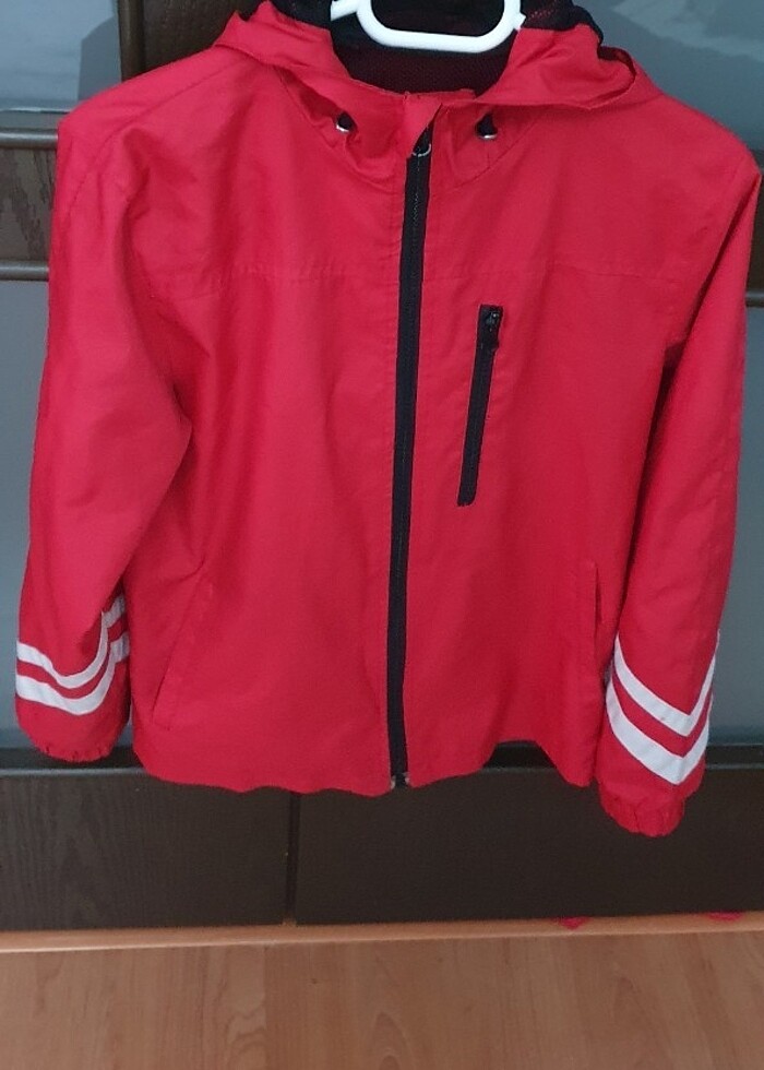 DeFacto 10-11 yaş erkek çocuk yağmurluk  - Görsel 3