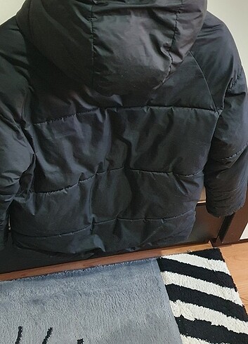 Zara 10 Yaş erkek çocuk şişme uzun  mont - Görsel 5
