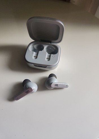 JBL LIVE PRO 2 - Görsel 5