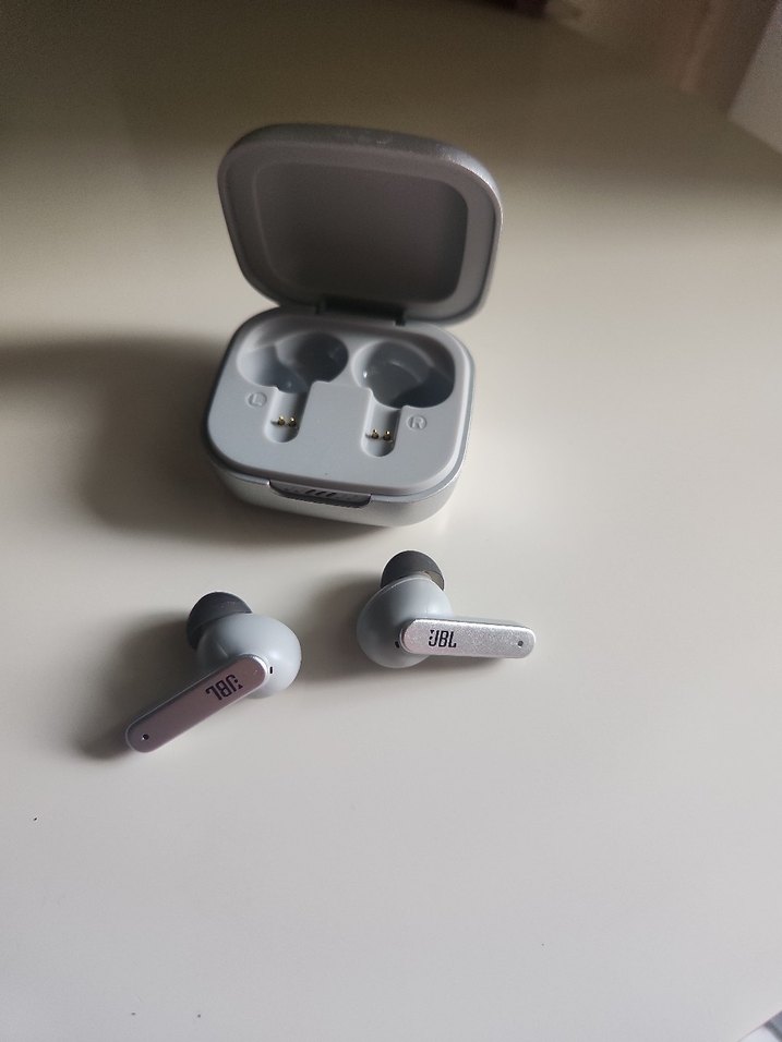 JBL LIVE PRO 2 - Görsel 5