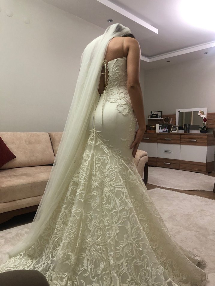 Straplez Balık Model Beyaz Gelinlik - Görsel 5