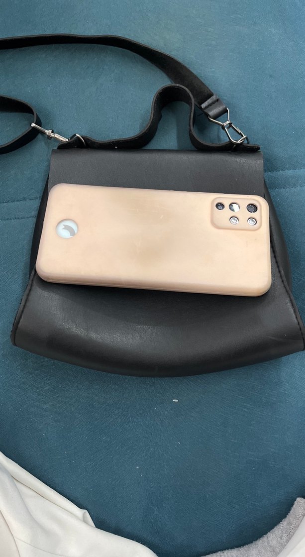 Siyah Deri Tokalı Kadın Çanta - Görsel 3