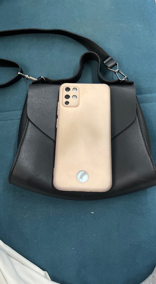 Siyah Deri Tokalı Kadın Çanta - Görsel 2