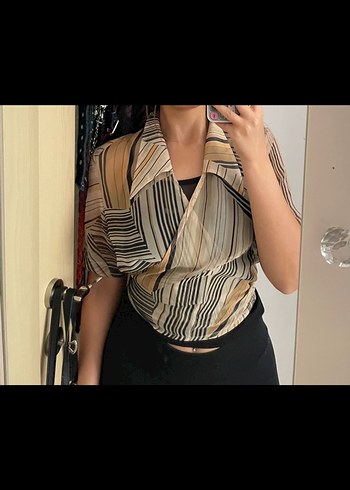 Transparan belden bağlamalı gömlek - Görsel 5