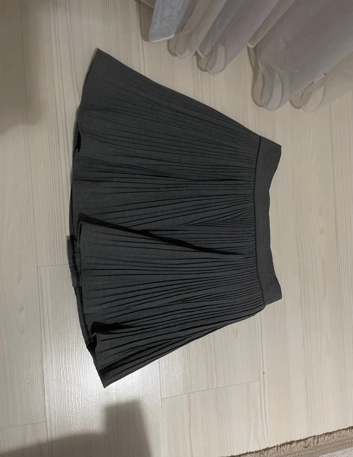 Kadın gri Pilili içi şortlu Mini Etek - Görsel 2