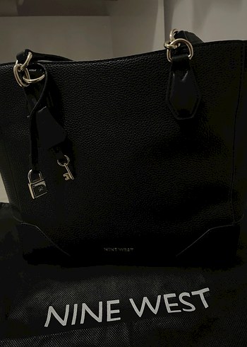 Siyah Deri Nine West Tokalı Kadın Çantası - Görsel 3