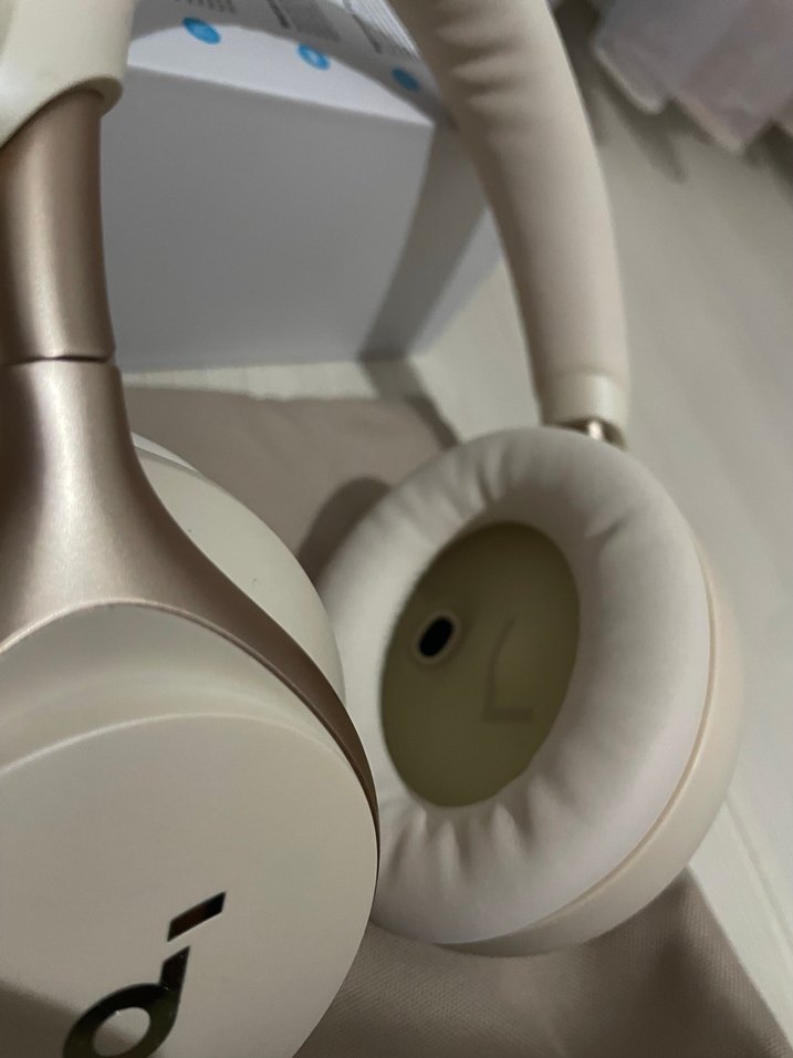 Anker Soundcore Space One Kablosuz Kulaklık Latte krem rengi - Görsel 3