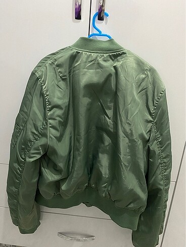 l Beden Bomber ceket pullandbear