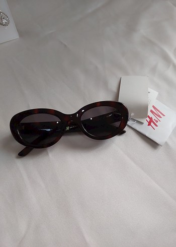  Beden H&M Güneş Gözlüğü