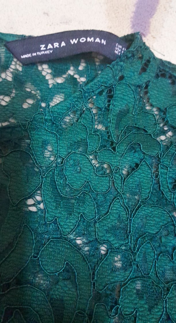 Yeşil Dantel Detaylı Kadın Bluz - Görsel 2