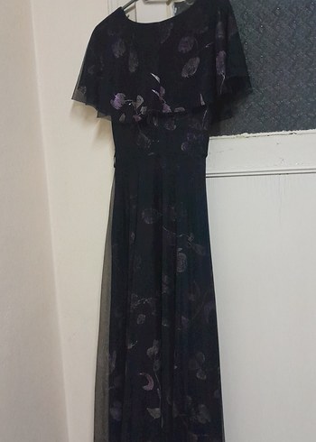 Siyah V Yaka Uzun Drapeli Gotik Elbise - Görsel 2