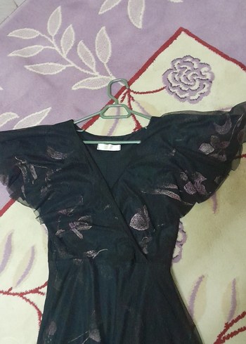 Siyah V Yaka Uzun Drapeli Gotik Elbise - Görsel 3