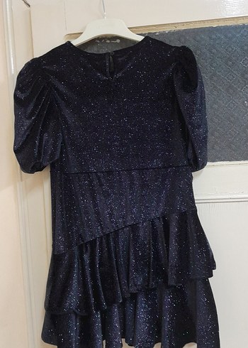 Kız Çocuk Siyah Fırfırlı Gotik Elbise - Görsel 2