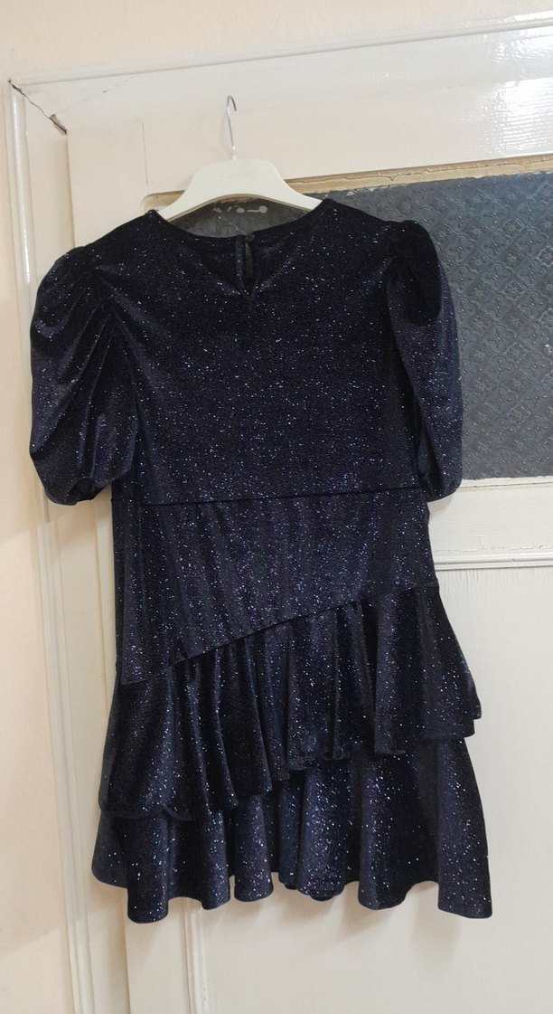 Kız Çocuk Siyah Fırfırlı Gotik Elbise - Görsel 2