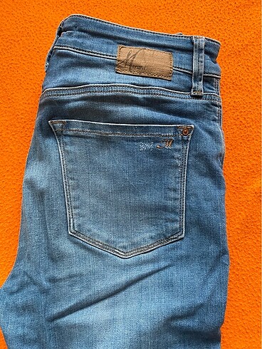 Mavi marka ekstra dar pantolon - Görsel 5