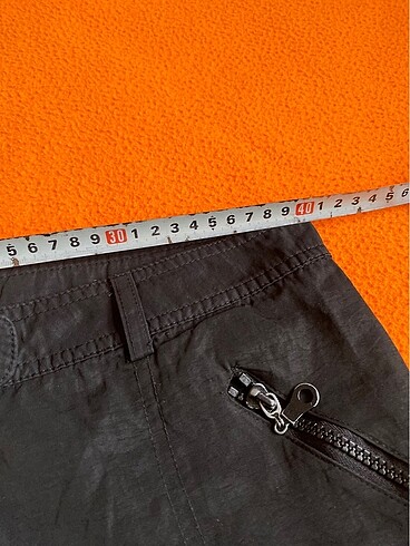 Pantolon paçaları gizli  fermuarlı - Görsel 3