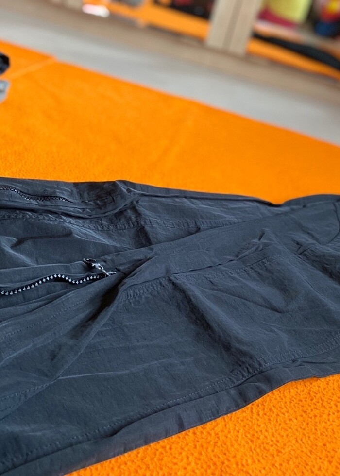 Pantolon paçaları gizli  fermuarlı - Görsel 5