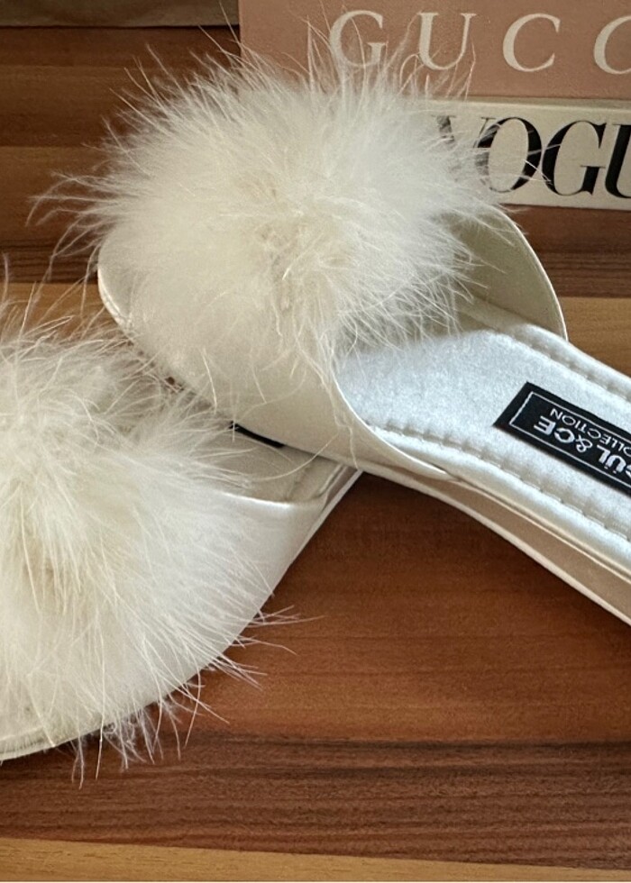 Bride-Tüylü Terlik - Görsel 2