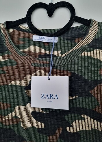 m Beden çeşitli Renk Zara Askeri Desenli Elbise