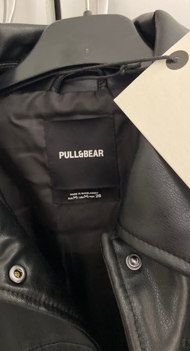 Düğmeli Siyah Deri Kadın Ceket - Görsel 3